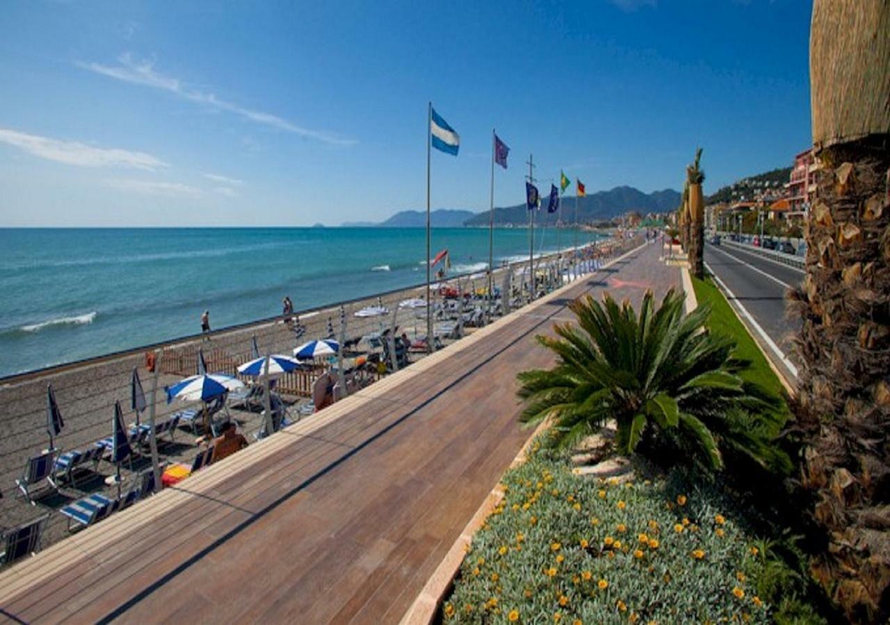 Very Cosy House With Fabulous Sea View! Pietra Ligure Exteriör bild