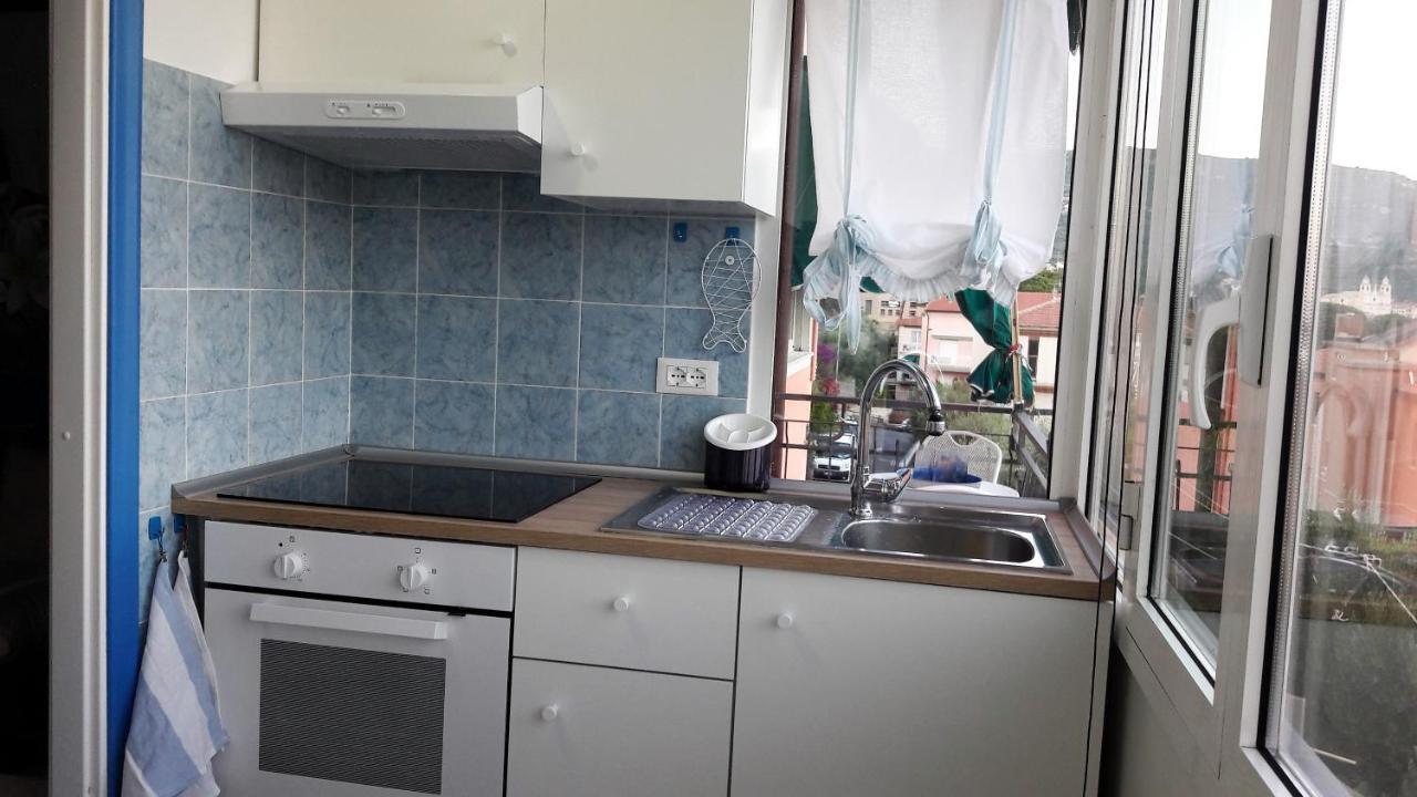 Very Cosy House With Fabulous Sea View! Pietra Ligure Rum bild