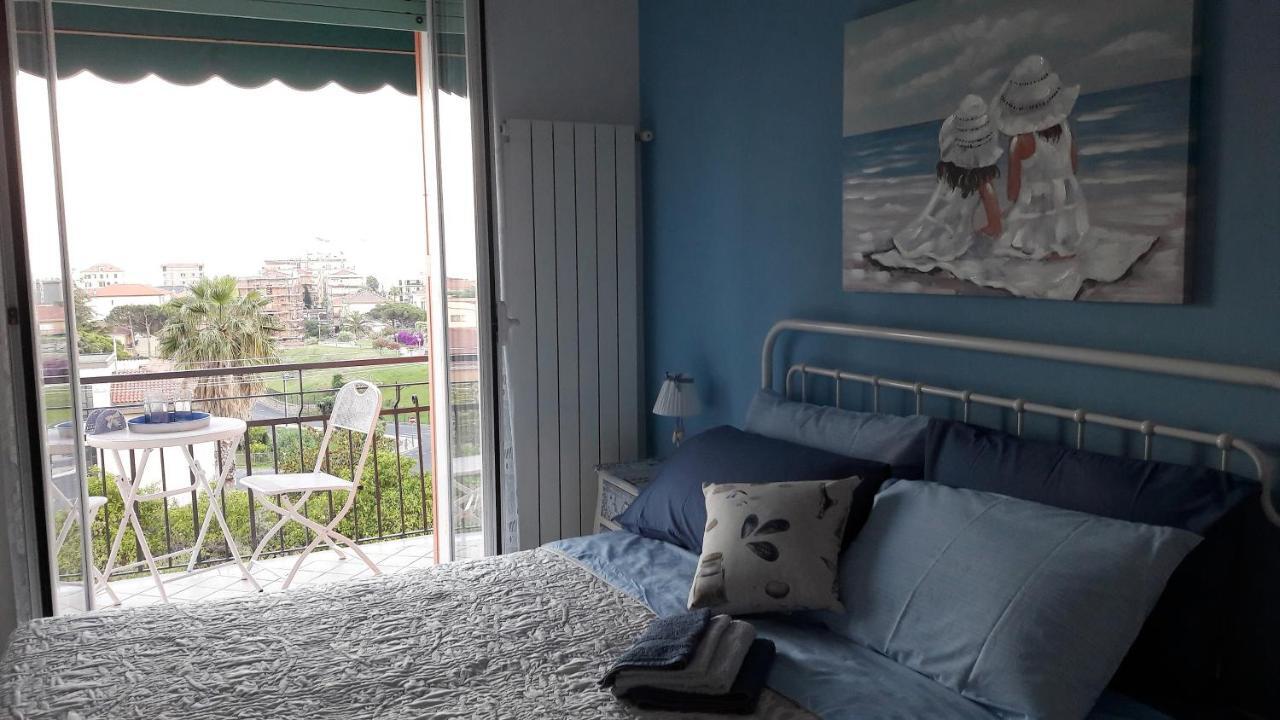 Very Cosy House With Fabulous Sea View! Pietra Ligure Rum bild